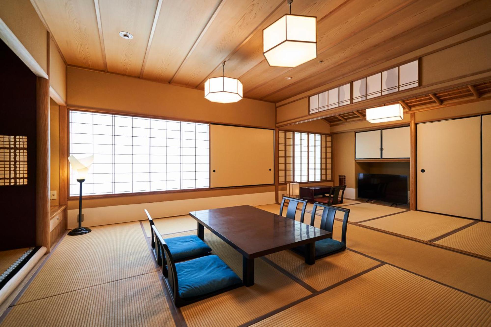 The Global View Nagasaki Exterior foto A traditional Japanese room
